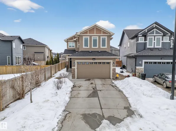 1907 Adamson Ter SW, Edmonton, AB T6W 2N7