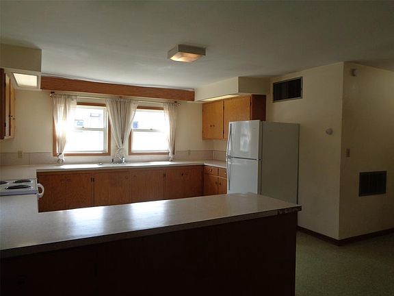 2nd image of 200 Scranton Street