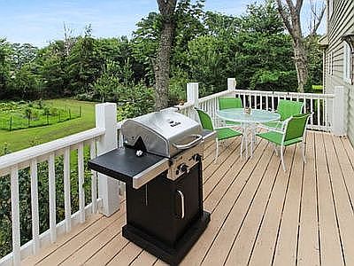 2nd floor-balcony