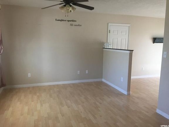 4th image of 46 E Pebble Beach Dr