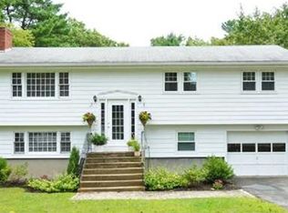 30 Wilmington Rd, Burlington, MA 01803