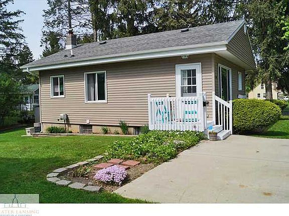 2nd image of 128 High St