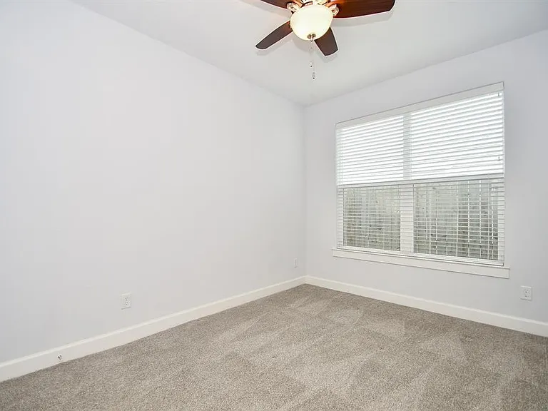 703 Link Rd — Photo 23