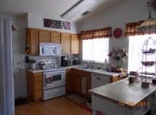 1379 Grouse Dr, Redding, CA 96003