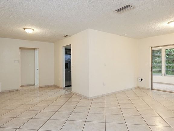 4th image of 2431 NW 81st Ave