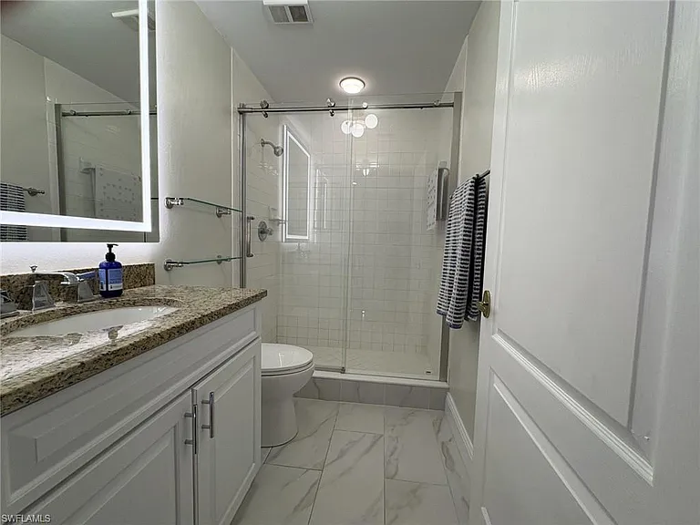 7040 Pelican Bay Blvd #D-405 — Photo 18