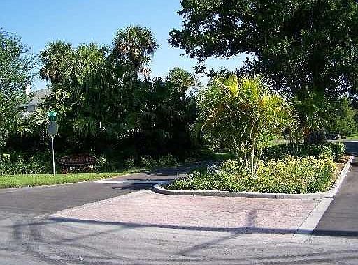 2nd image of 1305 49th Ave