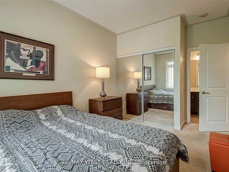 383 Prince Of Wales Dr #129 — Photo 26