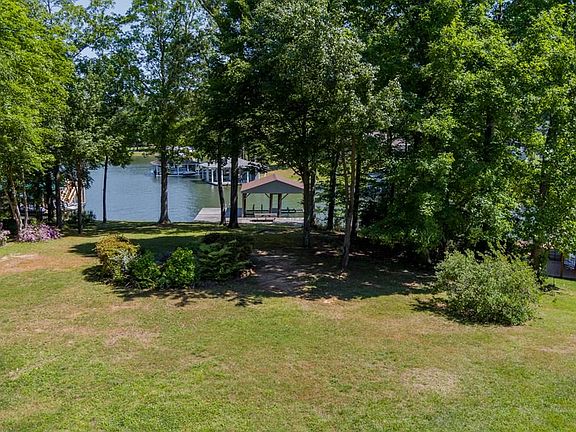 5th image of 218 Crosscut Ln #9