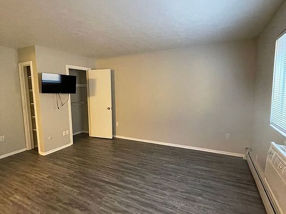5th image of 101 E 14th Ave #A