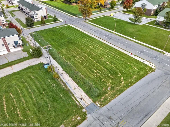 3715 Rosa Parks Blvd, Detroit, MI 48208