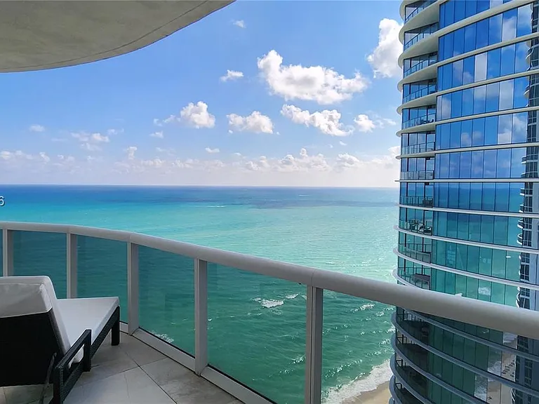 15811 Collins Ave #2802 — Photo 32
