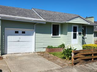 2163 Alder Ave, Reedsport, OR 97467