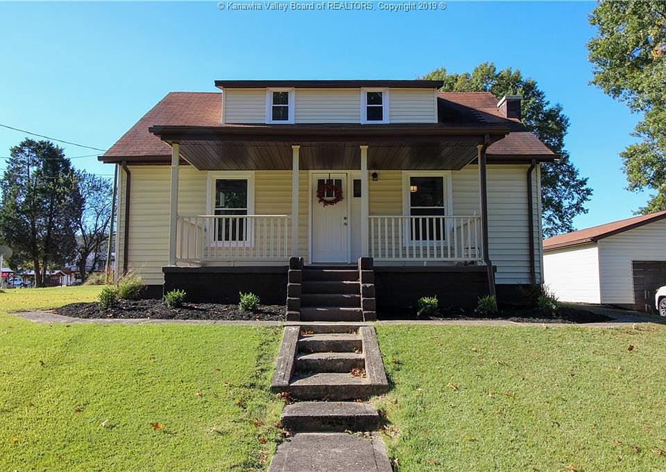 1st image of 204 Ivywood St