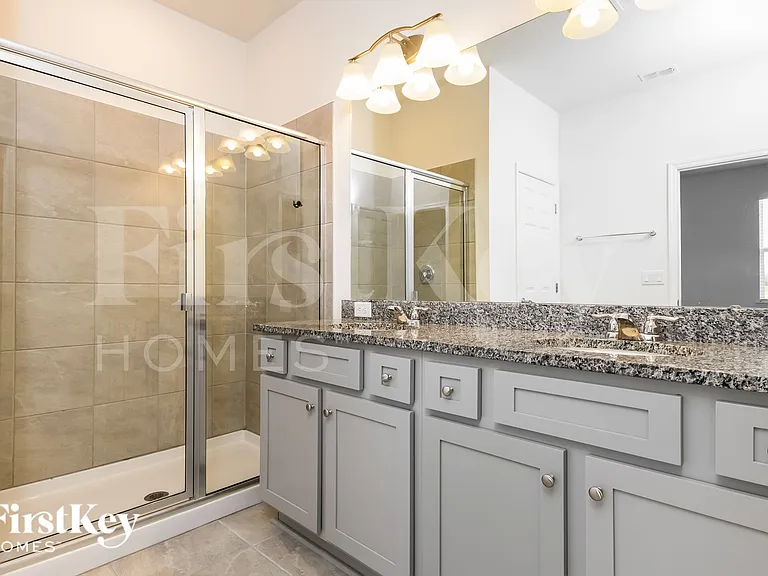 1630 Isleta Loop — Photo 9