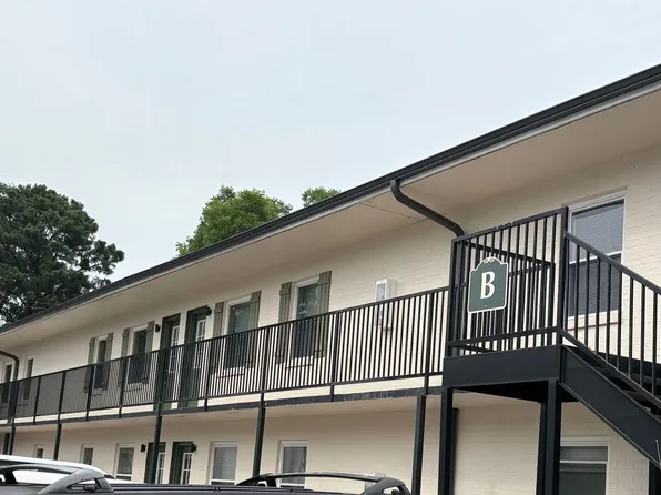 Bison Run Apartments, 1104 E Race Ave #D50, Searcy, AR 72143