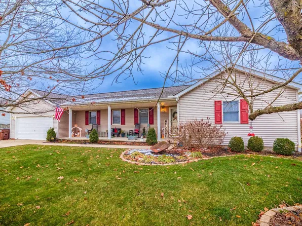 105 Maple Ridge Ave, Mount Orab, OH 45154