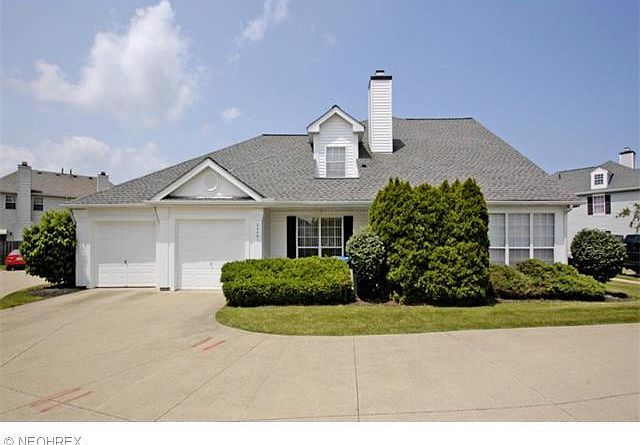 1st image of 23451 Grist Mill Ct #2