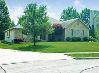 1304 Retreat Ln, New Albany, OH 43054