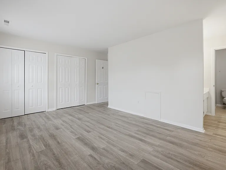 398 Harry S Truman Dr — Photo 18