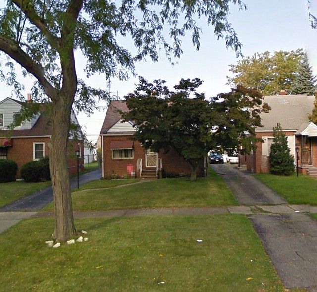 1st image of 4118 E 154th St