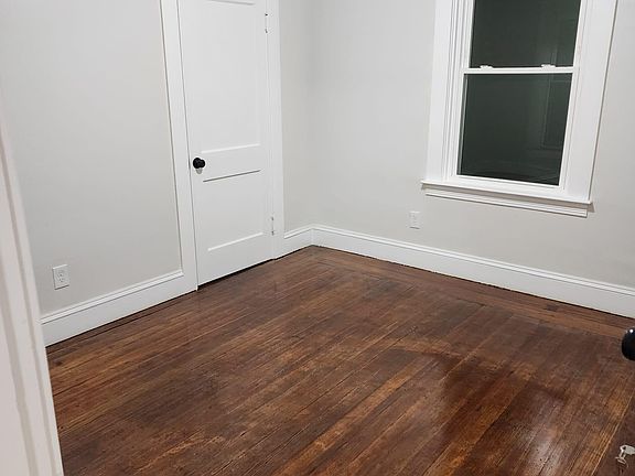 5th image of 991 Atwells Ave Floor 3