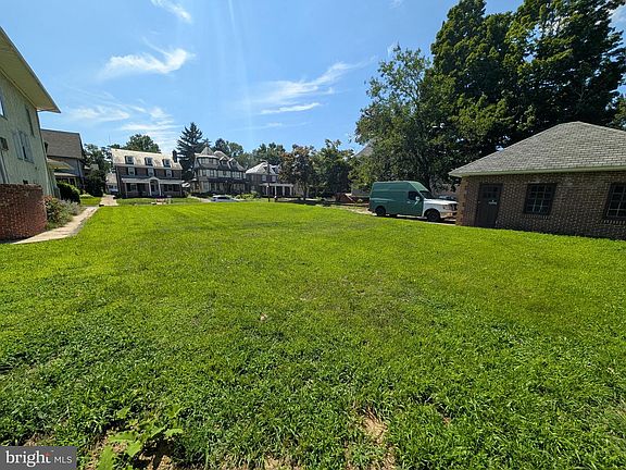 5th image of 920 Berkeley Ave