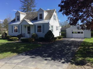 21 Stevens Ln, Fort Edward, NY 12828