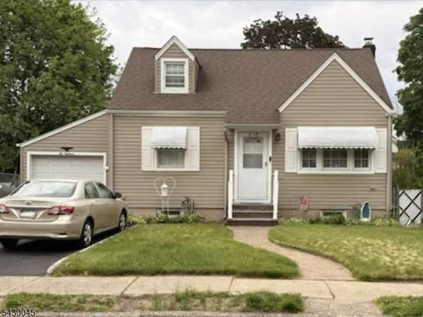 2-18 32Nd St, Fair Lawn Boro, NJ 07410