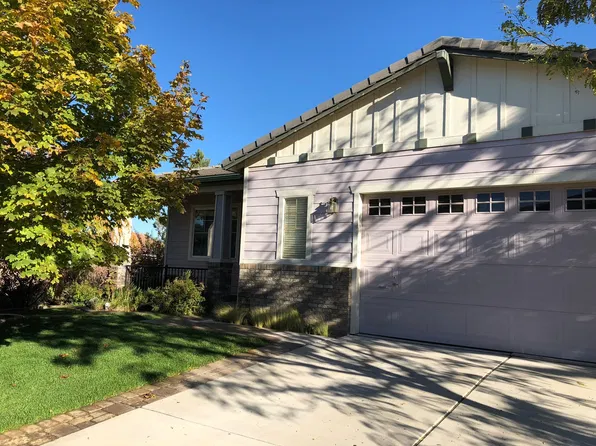 2434 Anqua Dr, Sparks, NV 89434