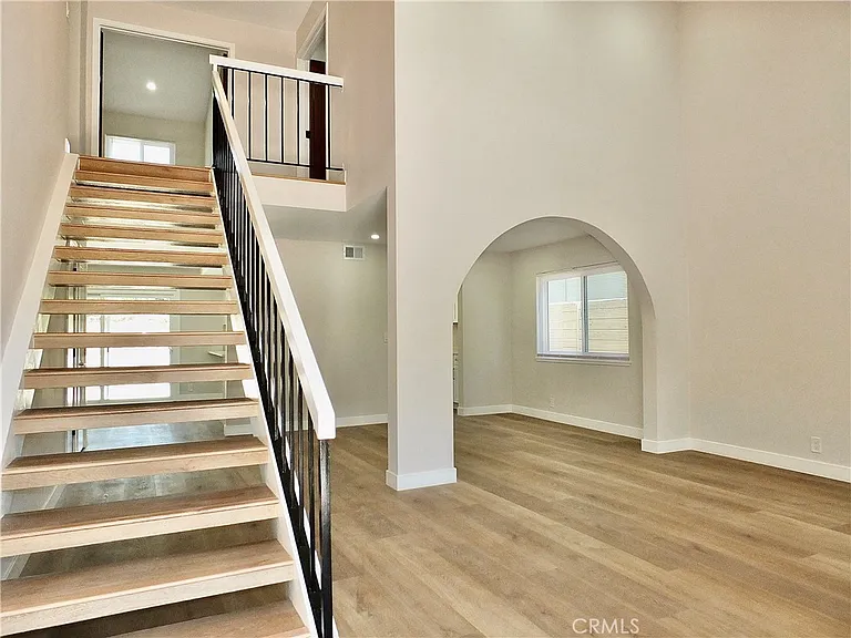 652 Margo Ave — Photo 34
