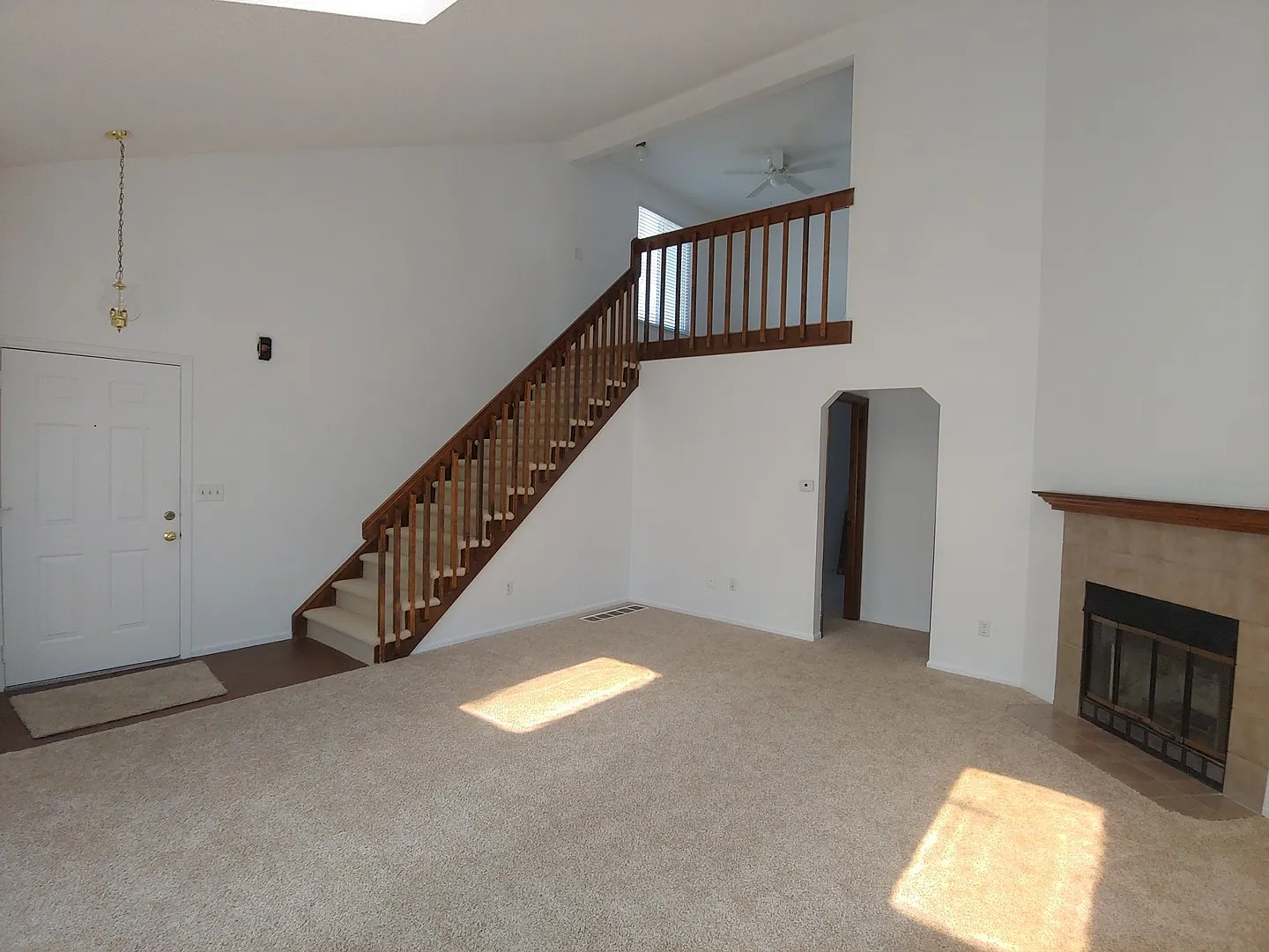 3Bed/2Bath Home in Lafayette! Available 8/15/26! — Photo 3