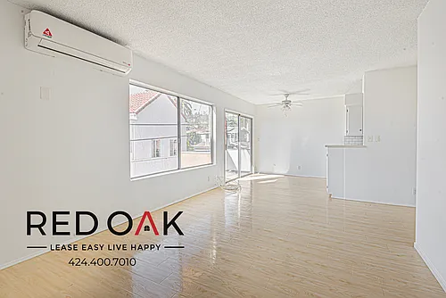 2065 Rodney Dr #103 Photo 1
