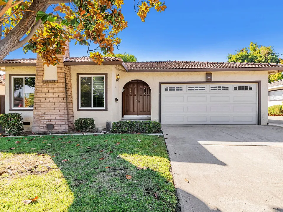 542 Alberta Ave