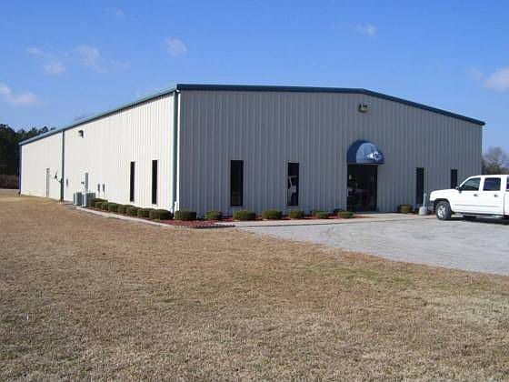 1st image of 190 Carolina Dr