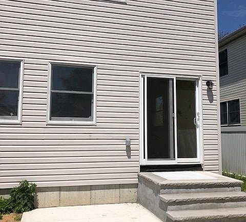 2nd image of 508 Lincoln Ave