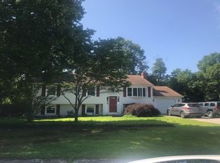 6 Sweetwater Dr, Coventry, RI 02816