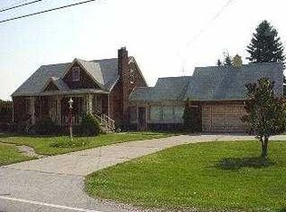 40 N Coy Rd, Oregon, OH 43616