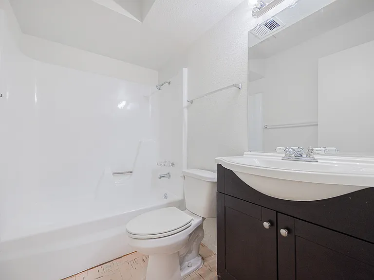8821 W Sahuaro Dr — Photo 18