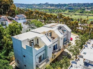 5944 Riley St, San Diego, CA 92110