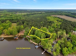 4 Hinton Mill Rd, Boydton, VA 23917