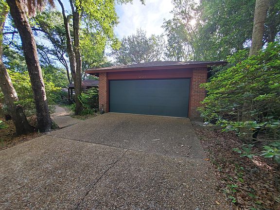 3rd image of 1851 Tierra Verde Dr