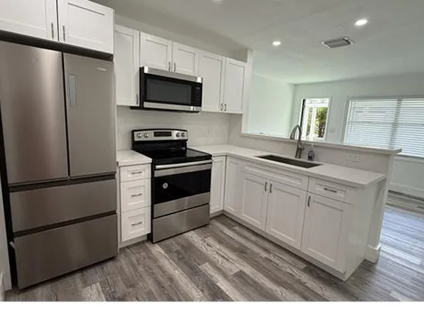 2030 Taylor St, Hollywood, FL 33020