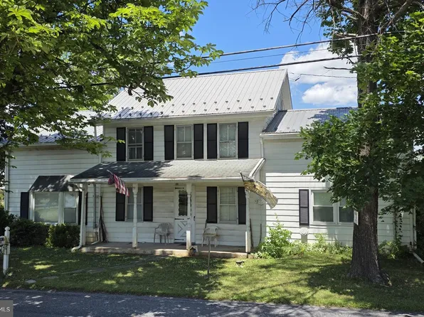 150 N Reamstown Rd, Stevens, PA 17578