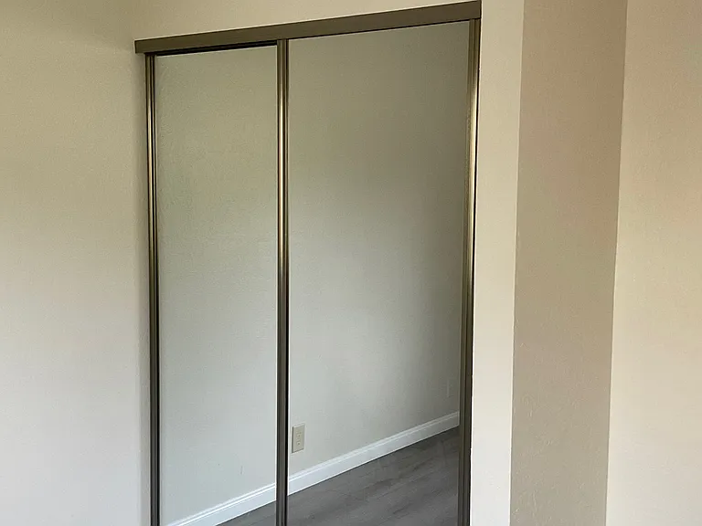2740 College Ave #105 — Photo 9