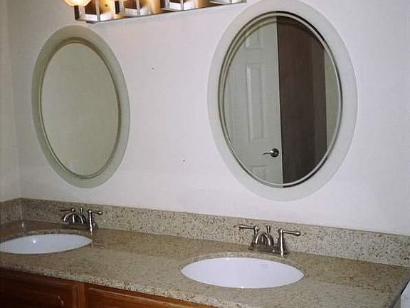 3rd image of 3800 Hillcrest Dr APT 816-8