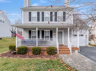 33 Bush Creek Ln, Poughquag, NY 12570