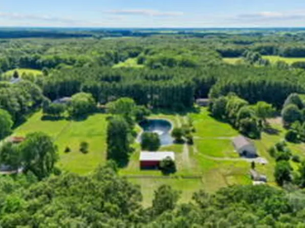 653 S Main St, Swanton, OH 43558