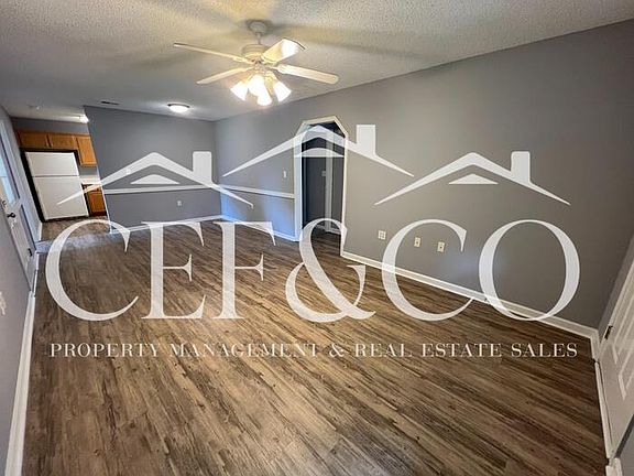4th image of 305 Vinyard Rd #305