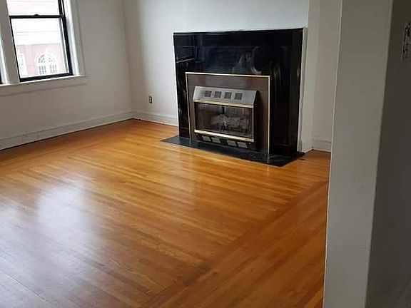 3rd image of 24 Bradford St APT 1